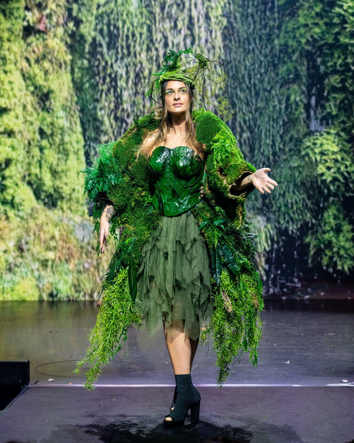 Creation robe gala des saisons